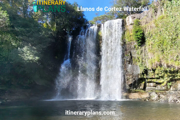 Llanos de Cortez Waterfall Itinerary: Complete Travel Guide.