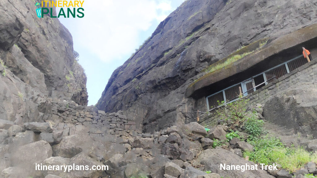 Naneghat-Trek