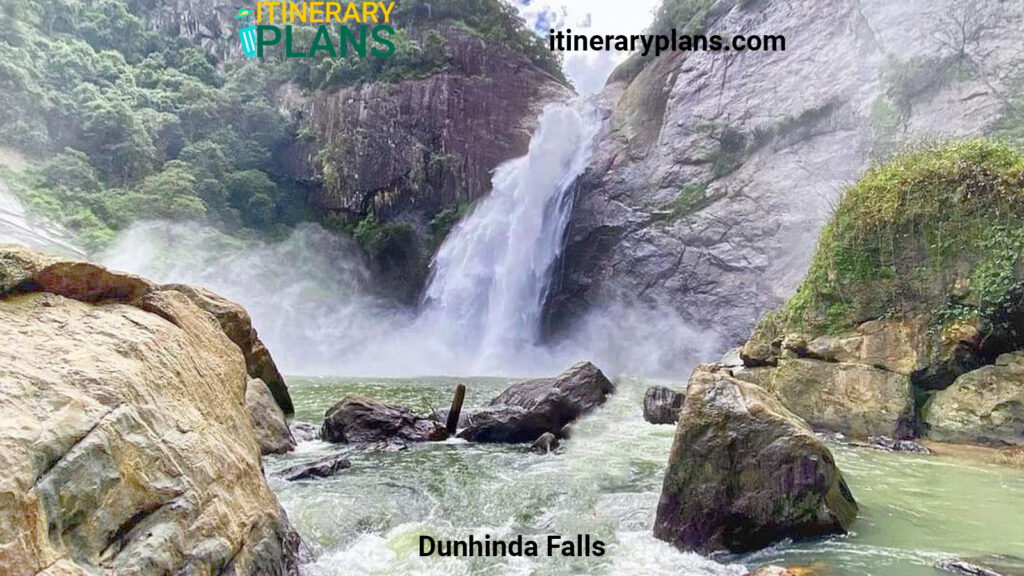 Dunhinda-Falls