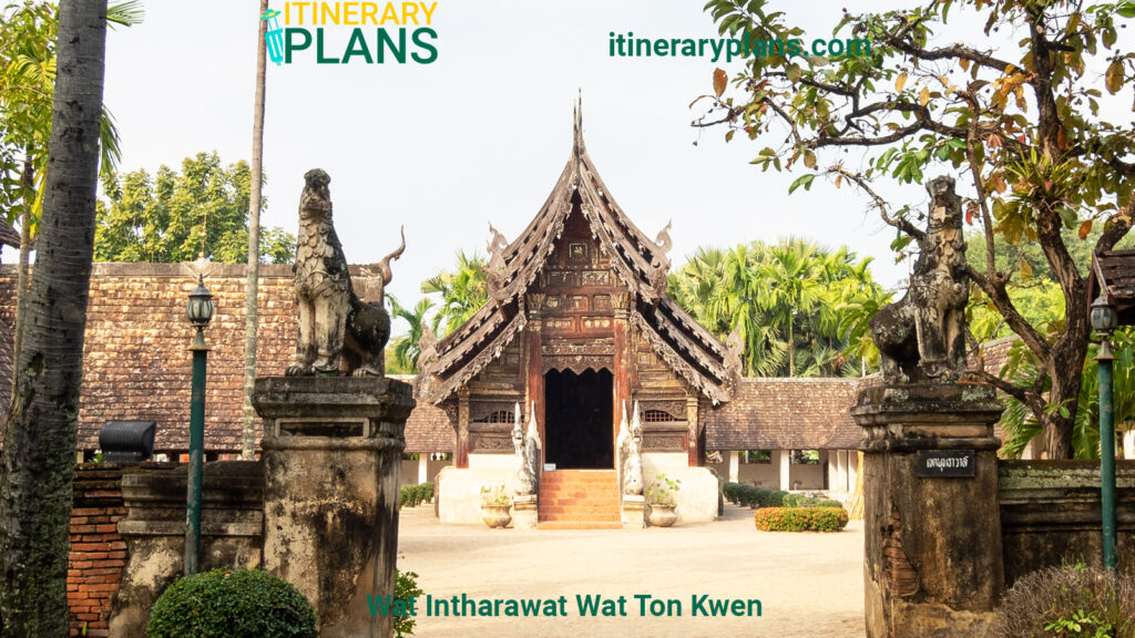 Wat-Intharawat-Wat-Ton-Kwen