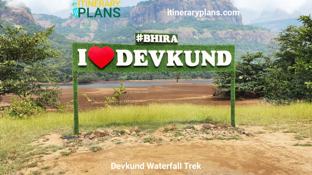 devkund-waterfall-trek