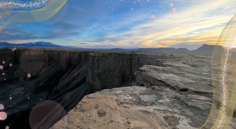 Moonscape Overlook image