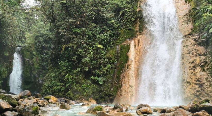 Bajos del Toro Waterfall