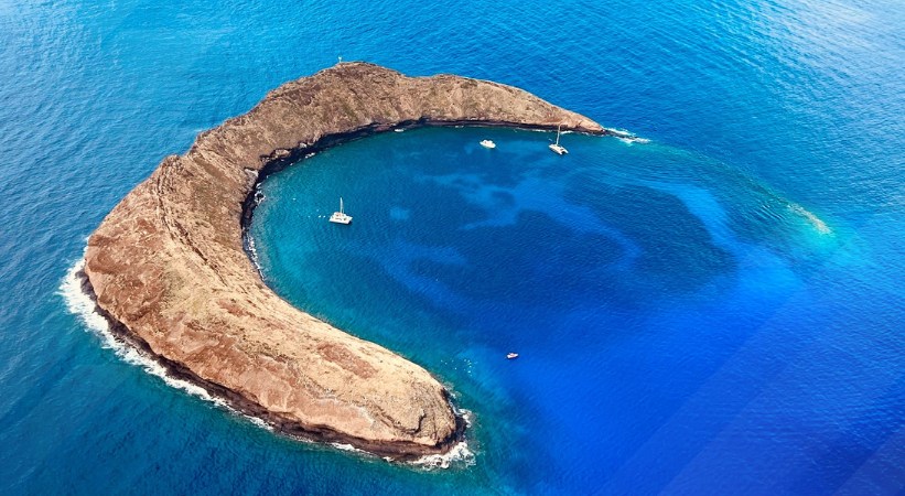 Molokini Crater