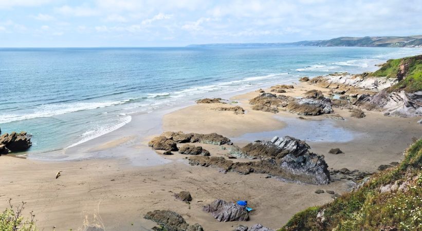 Sharrow Beach tide times