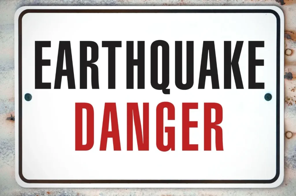 Santorini Earthquake Alert