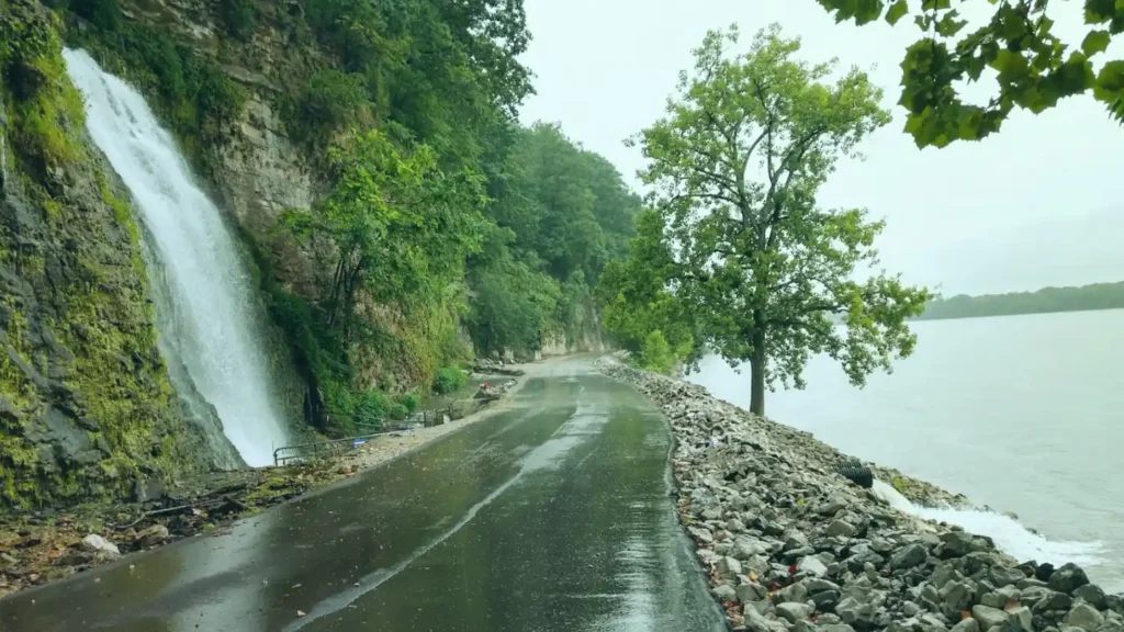 Wilson Dam Waterfall