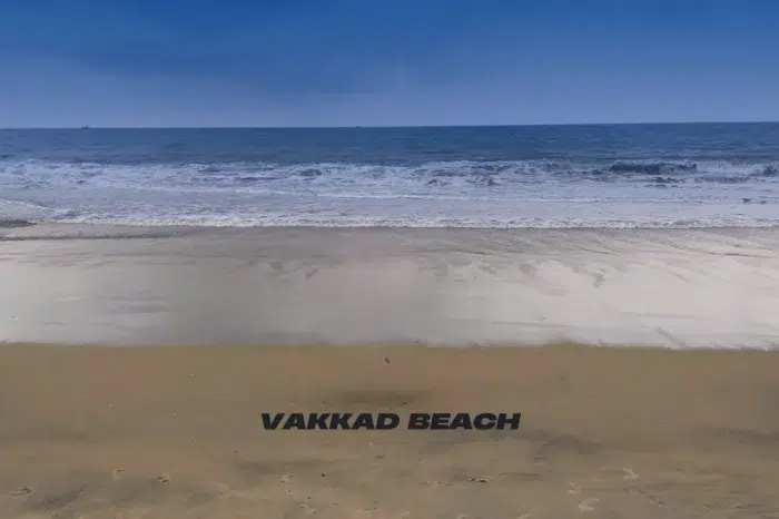 Vakkad Beach – Where the River Meets the Arabian Sea