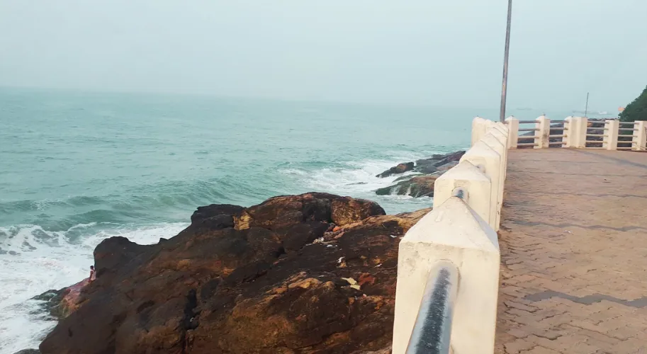 Roadside view on the way from Trivandrum city to Chowara Beach in Kerala